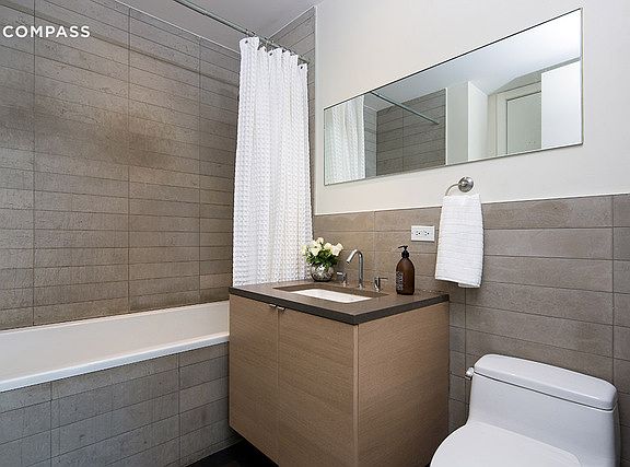 3rd image of 50 Bayard St APT 2C