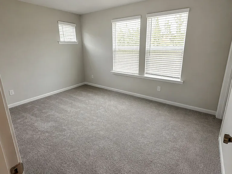 212 Ferebee Pl — Photo 16