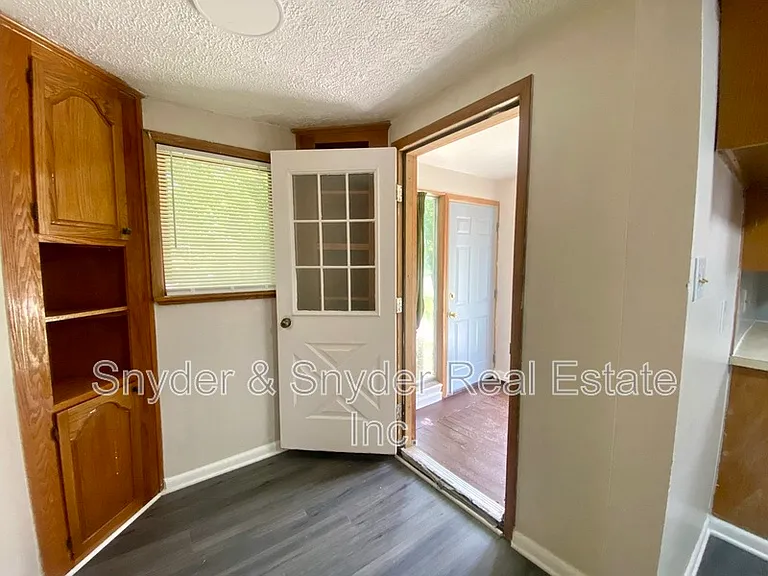 93 Jewett St — Photo 10
