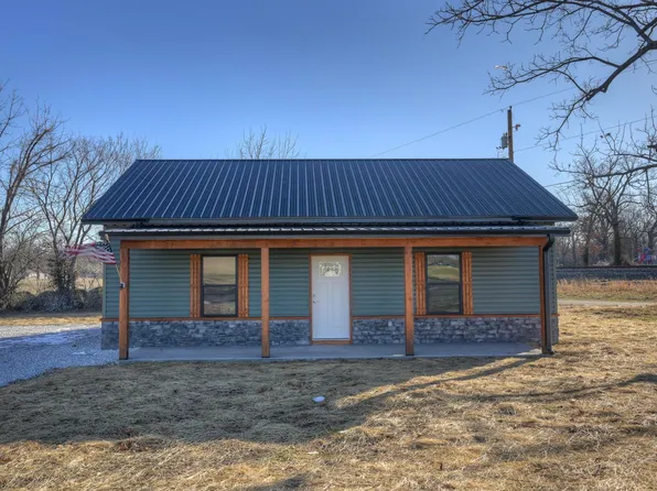 103 Whitmore Street, Goodman, MO 64843