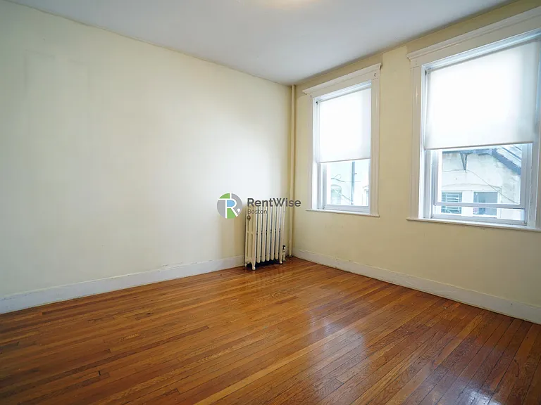 159 Kelton St #15U — Photo 9