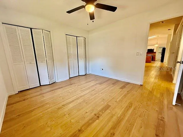 860 N Kansas Ave — Photo 18