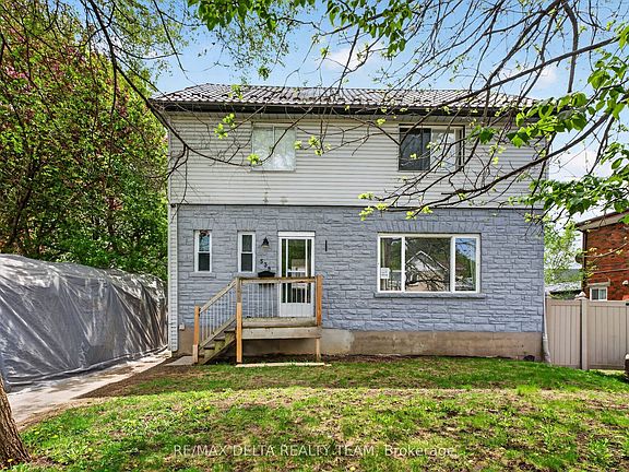 4th image of 538 Mutual St