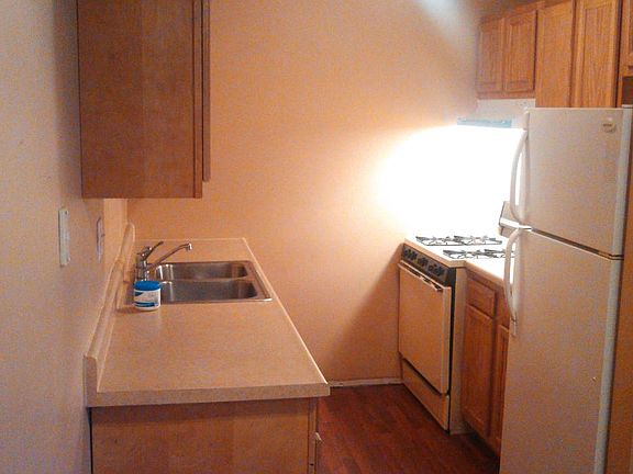 5th image of 10 E Dundee Quarter Dr Unit 101