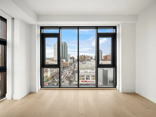 11 Hancock Pl #809, New York, NY 10027