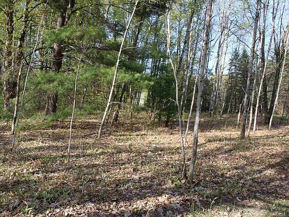 3rd image of 3435 Lost Lake Rd