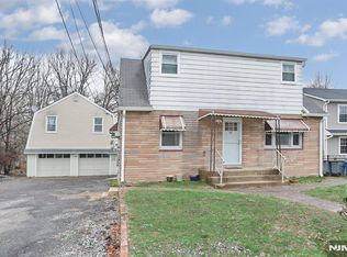 45 Sand Rd, Westwood, NJ 07675