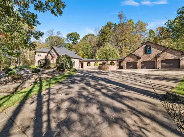 340 Fassinger Rd, Evans City, PA 16033