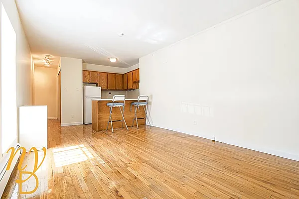 Rented by New York Dwellings LLC | media 12