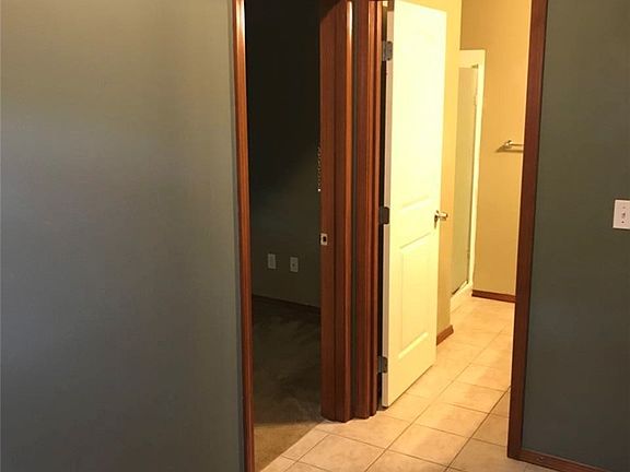 4th image of 2615 S 240th St APT 101