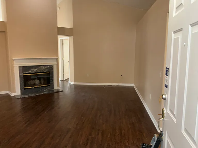 1527 Firewheel Dr — Photo 5