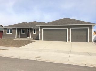 209 38th Ave NW, Great Falls, MT 59404