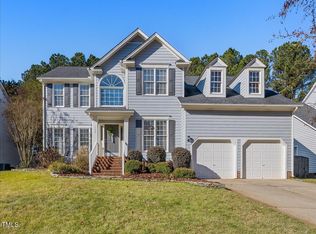 126 Longbridge Dr, Cary, NC 27518
