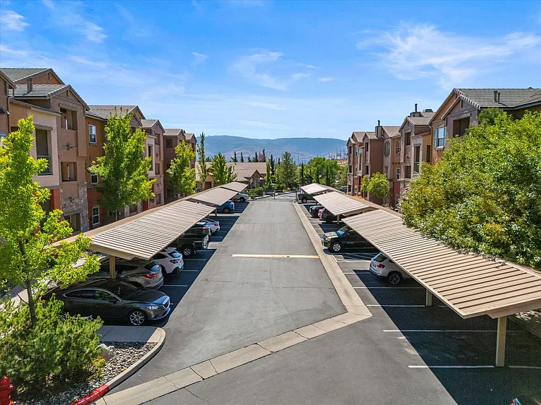 The View Apartments — Photo 118