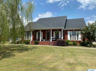 17535 Martin Dr, Athens, AL 35611
