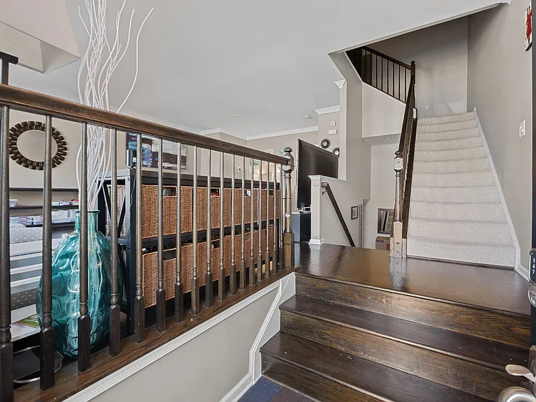 Entry way