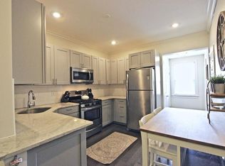 64 Bryon Rd UNIT 2, West Roxbury, MA 02132