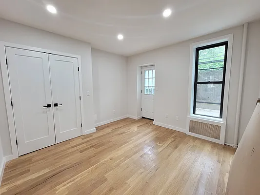 Rented by Highline Residential | media 6