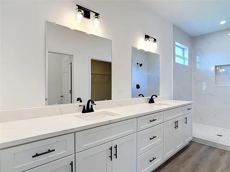 1081 McCrory St — Photo 28