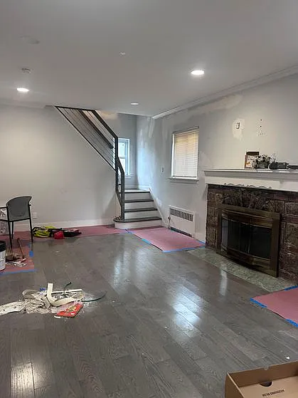 14712 Grand Central Pkwy