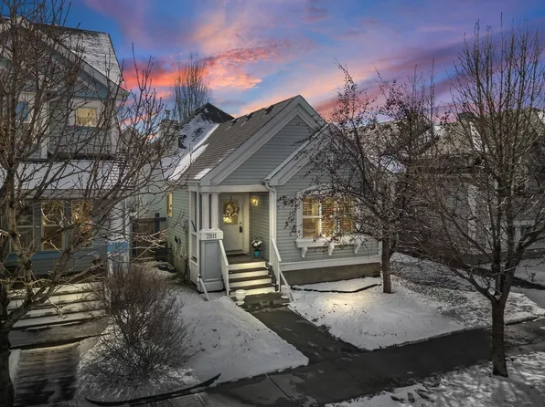 7811 14th Ave SW, Edmonton, AB T6X 1H3