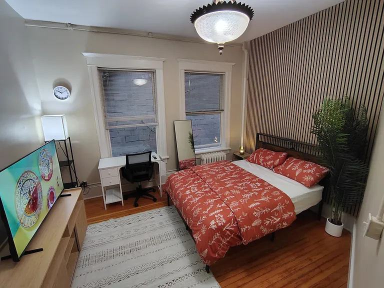 Dover Apartments — Photo 7