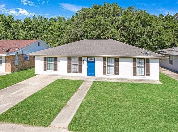 2nd image of 1728 Heights Dr