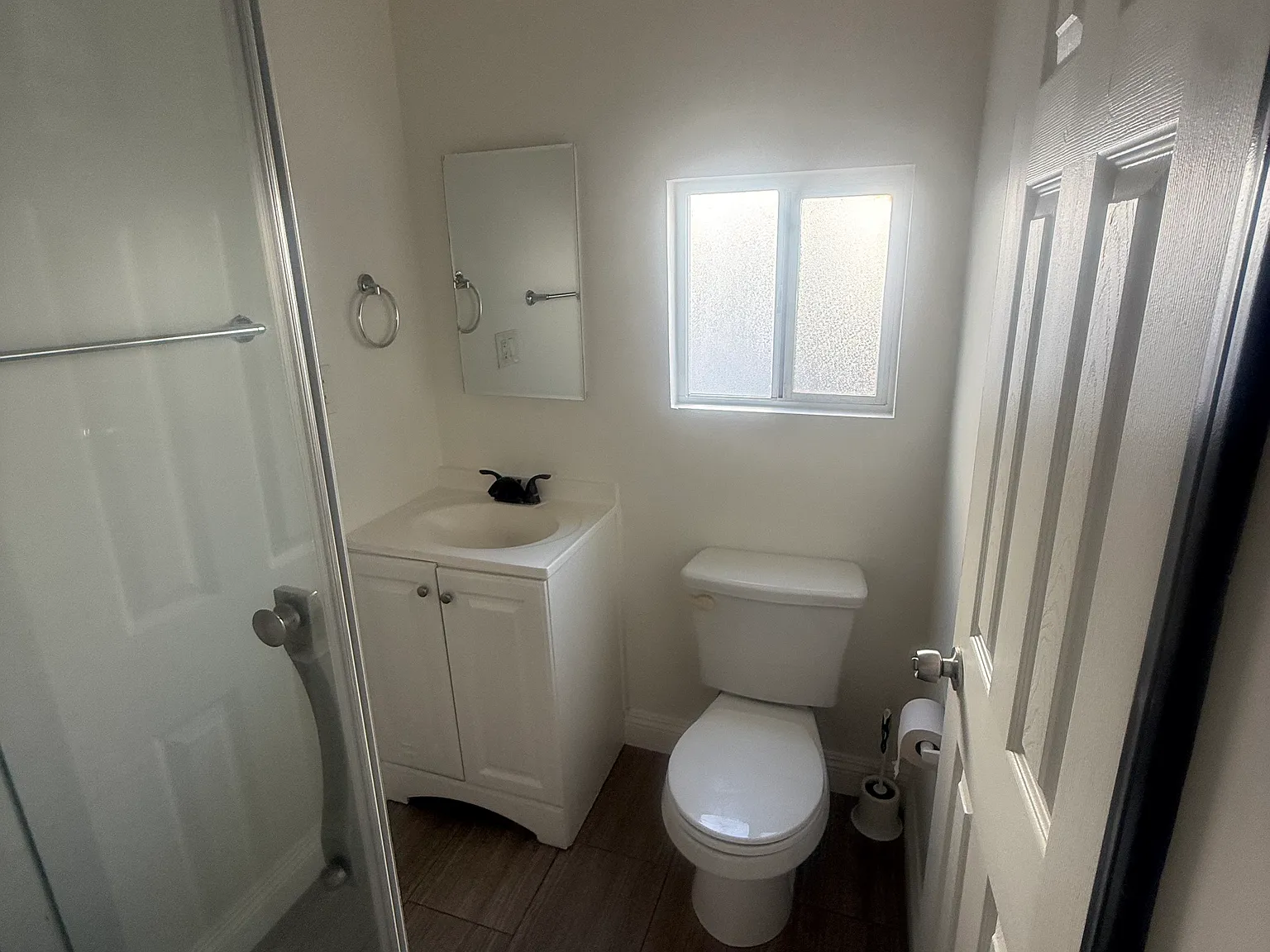 Studio, 1.5 bath, 150 sqft, $1,000 — Photo 3