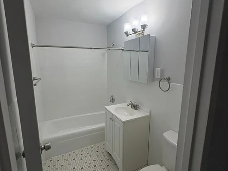 Austin Realty Apartment Homes — Photo 28