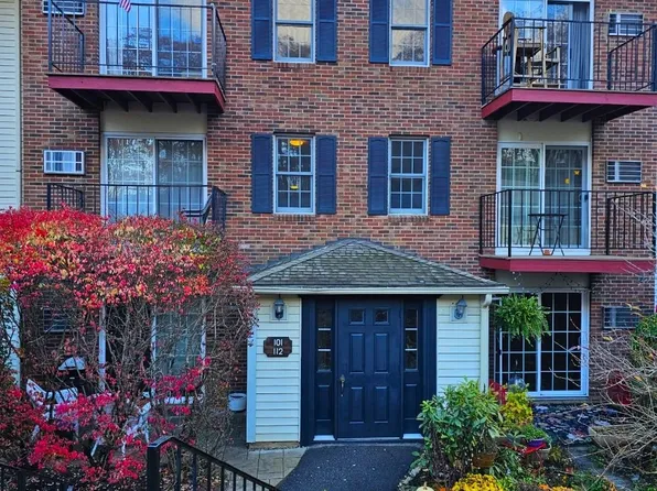 130 Endicott Street #104, Laconia, NH 03246