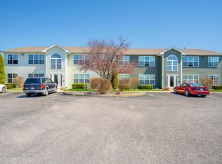 1080 W 85th Ave #90C, Merrillville, IN 46410