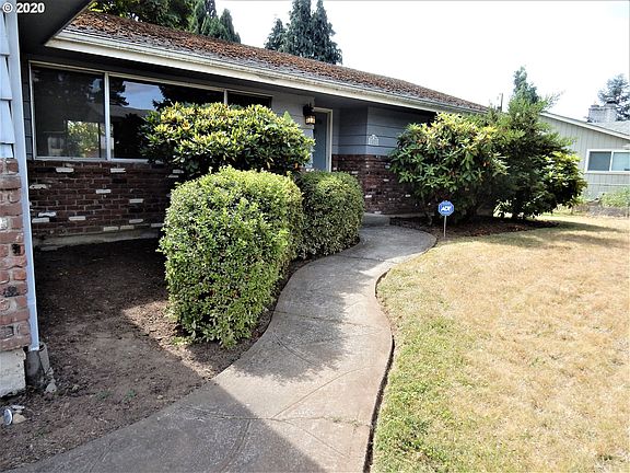 2nd image of 1021 NW 95th St