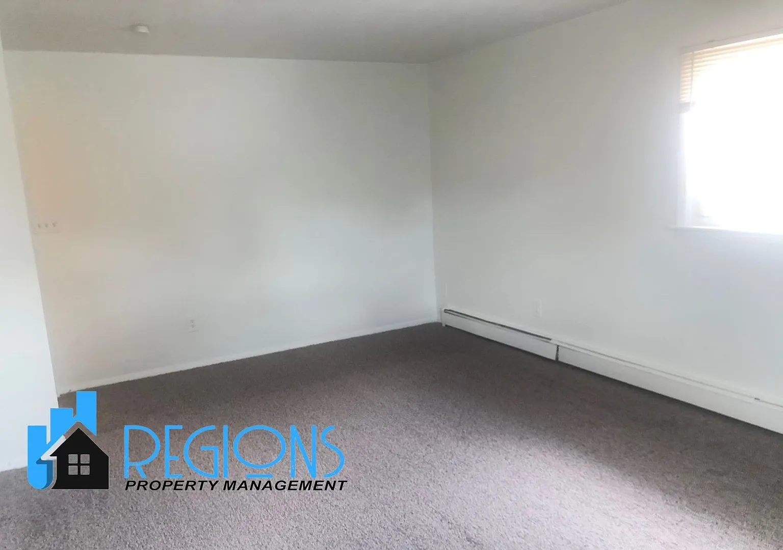 822 E. Washington Street — Photo 4