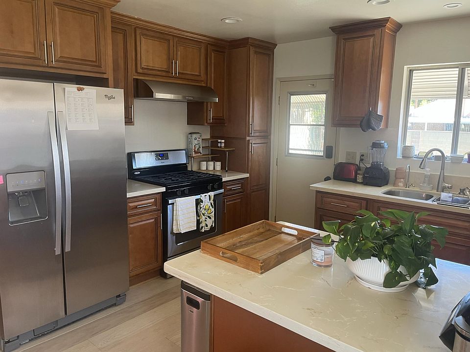 1st image of 5066 1/2 Sereno Dr