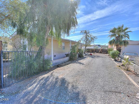 5th image of 31912 Riverview Dr