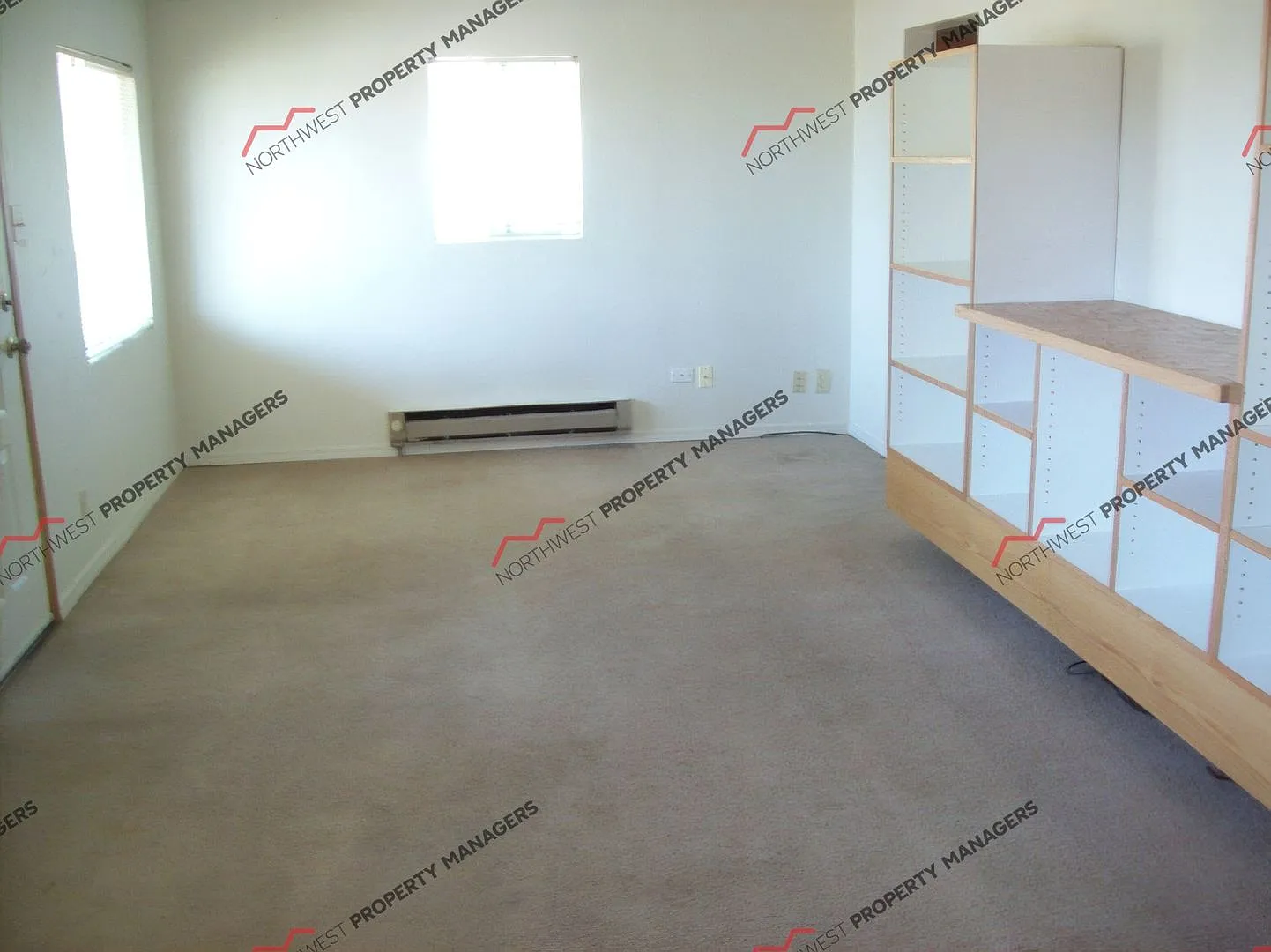 R80j | $1495 — Photo 3