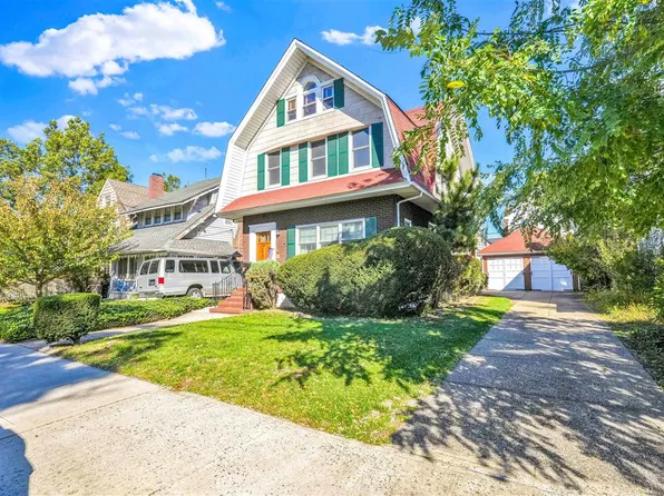 86-09 104th Street image 2 of 59