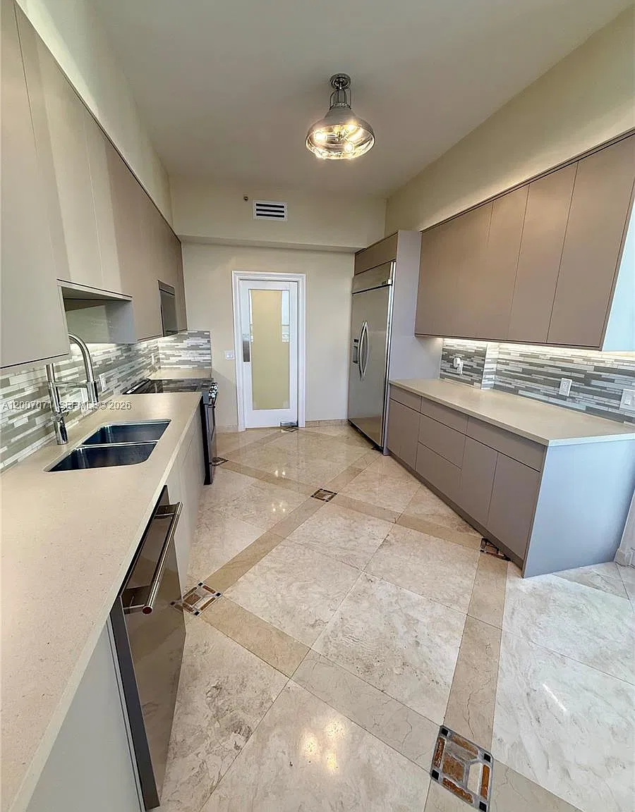 One Tequesta Point Condo — Photo 4