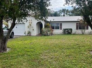 256 21st Ave, Vero Beach, FL 32962