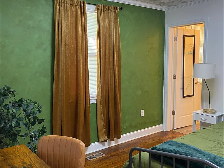 127 Warren Rd — Photo 12