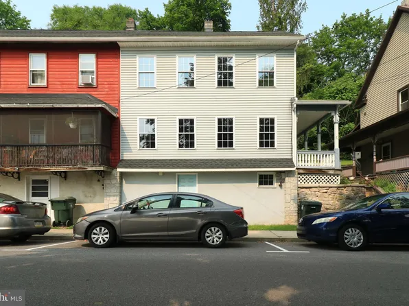 127 N Thomas St, Bellefonte, PA 16823