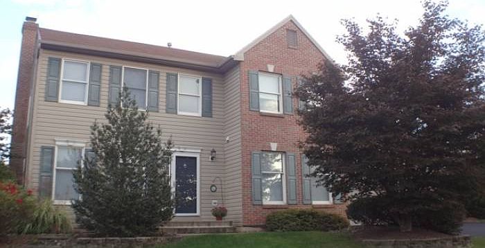 1st image of 1917 Brook Ln