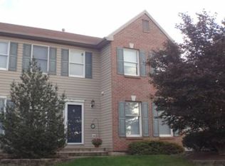 1917 Brook Ln, Easton, PA 18040