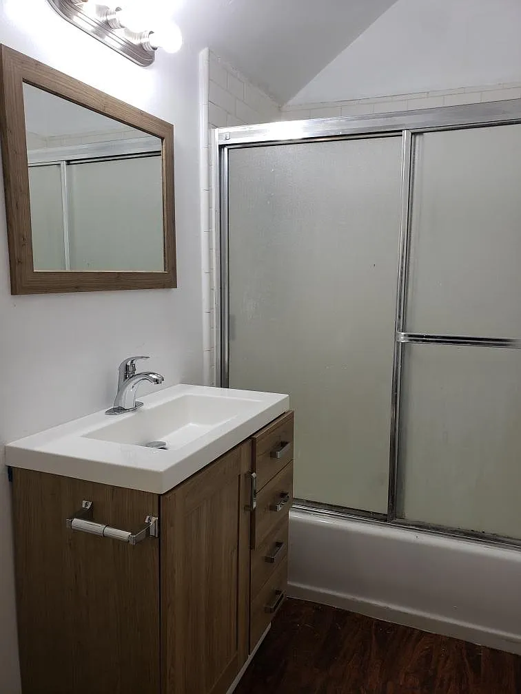 Studio, 450 sqft, $1,500 — Photo 2