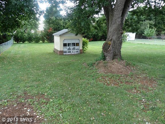 3rd image of 10725 Bower Ave