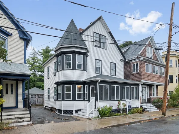 37 Kingston St, Somerville, MA 02144