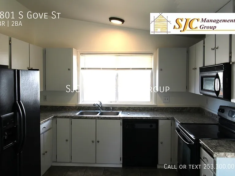 5801 S Gove St — Photo 3