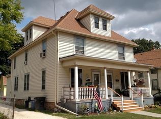 N89W16658 Cleveland Ave, Menomonee Falls, WI 53051