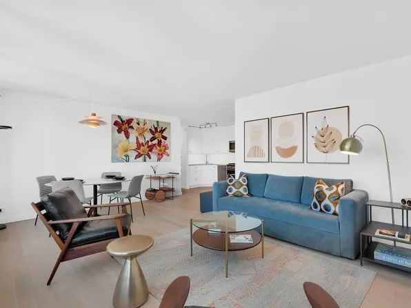 353 East 72nd Street image 3 of 8