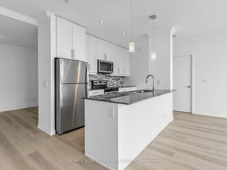840 Queens Plate Dr #1705 — Photo 18